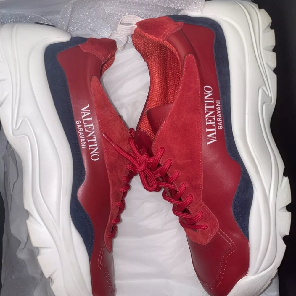 Valentino Garvani Gumboy 9/10 condition W box & tags